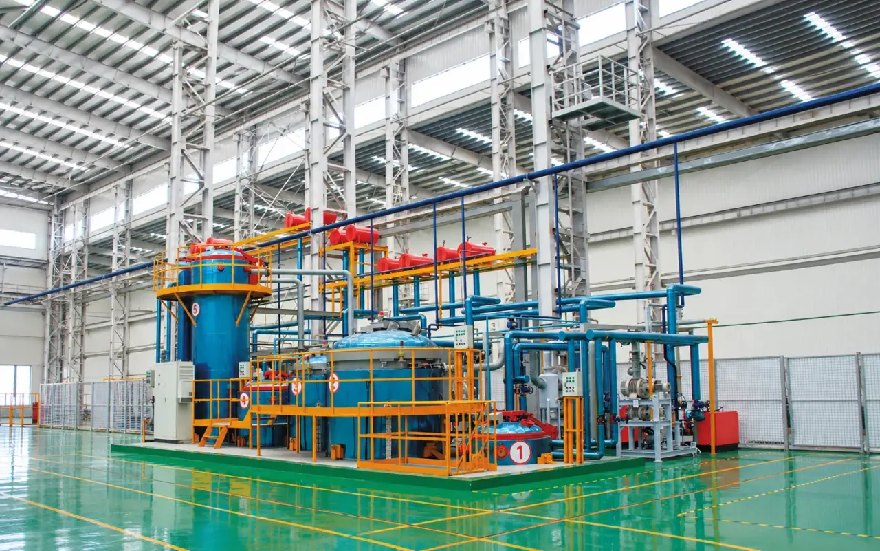 Workshop in the OIP bushing production-line overview